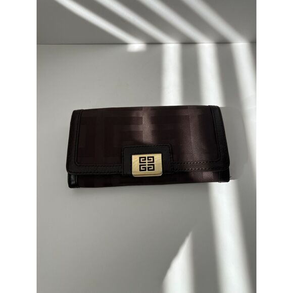 Vintage GIVENCHY All-over print nylon brown wallet - Picture 1 of 3